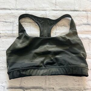 Athleta Contender Camo Sports Bra M | Olive Green Racerback Mesh